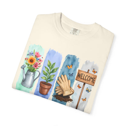 Gardening Mom Tee, gardening mom shirt, garden-mom tee, gardening shirt gift-for-gardening-mom, gardening gift for friends, botanical shirt