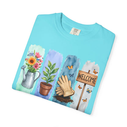 Gardening Mom Tee, gardening mom shirt, garden-mom tee, gardening shirt gift-for-gardening-mom, gardening gift for friends, botanical shirt