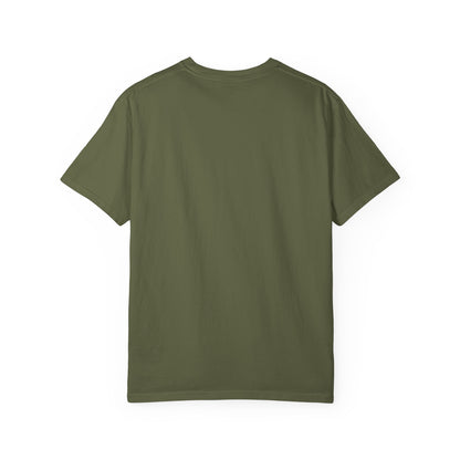 Gardening Mom Tee, gardening mom shirt, garden-mom tee, gardening shirt gift-for-gardening-mom, gardening gift for friends, botanical shirt